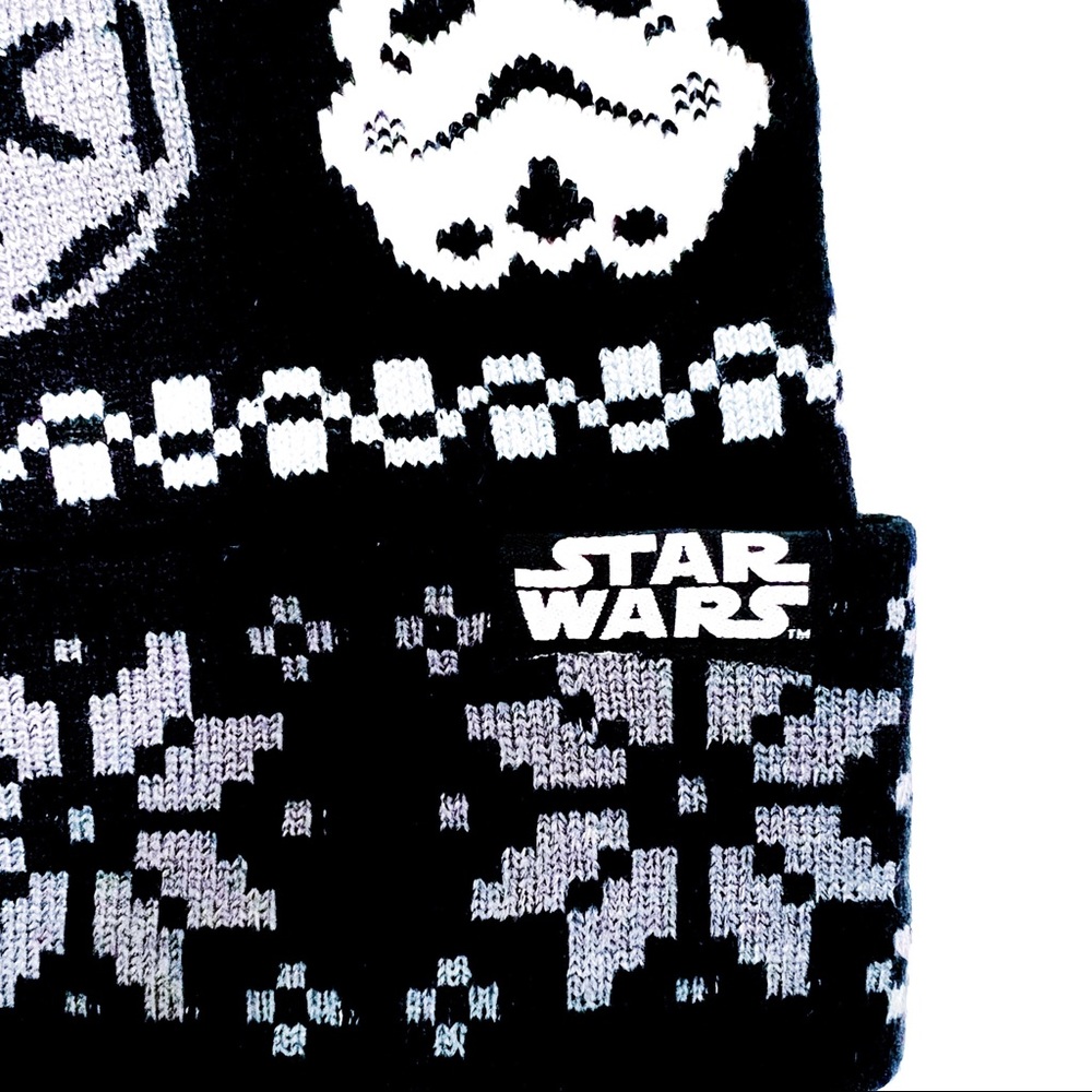 Disney Star Wars Storm Trooper Movie Winter Hat Beanie Mens Womens Gift - Picture 6 of 7